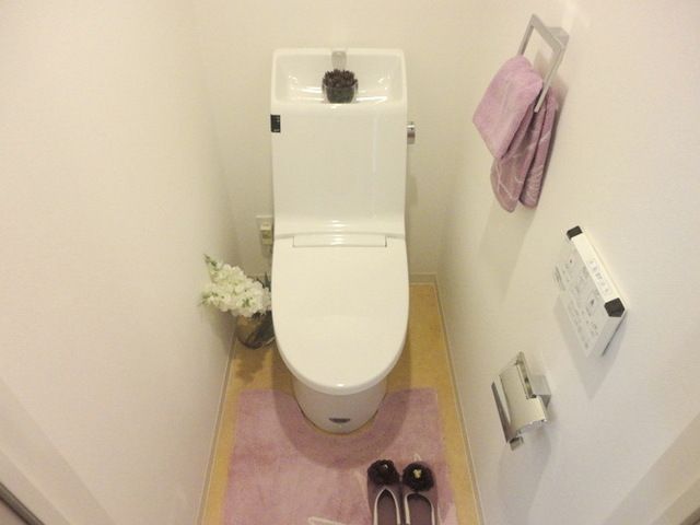 ガーデン東新宿のトイレ写真