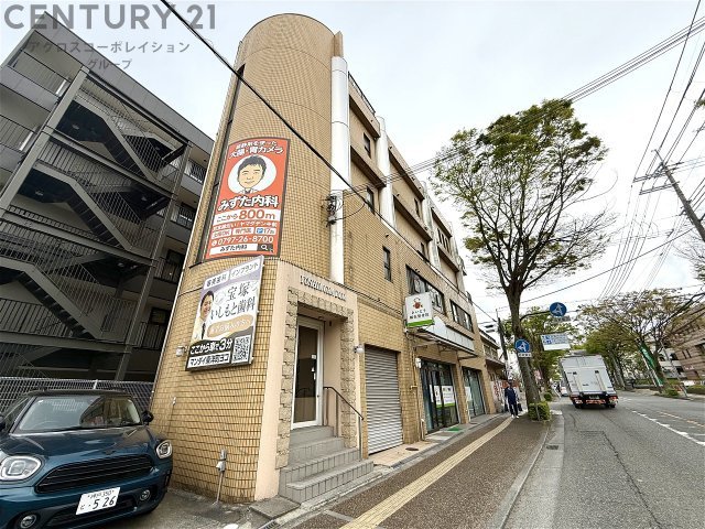 建物外観　モニター付きインターホン完備☆