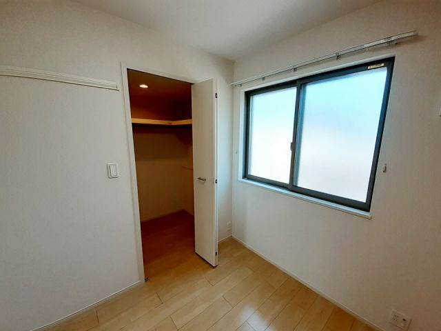 オリーブNJの内装写真