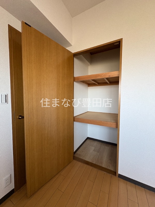 収納　同型タイプ