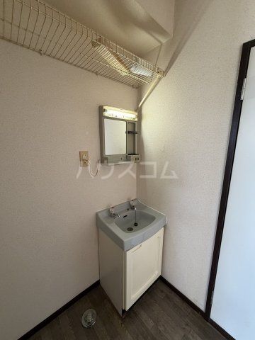 サンビレッジ Eの内装写真