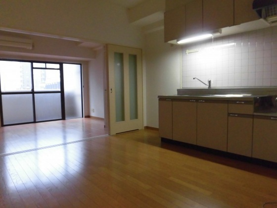 居室・リビング　※別部屋の写真です
