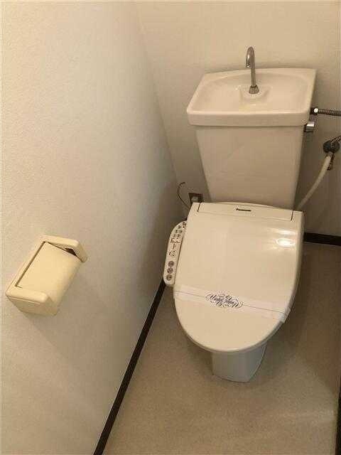 エフワンマンションのトイレ写真
