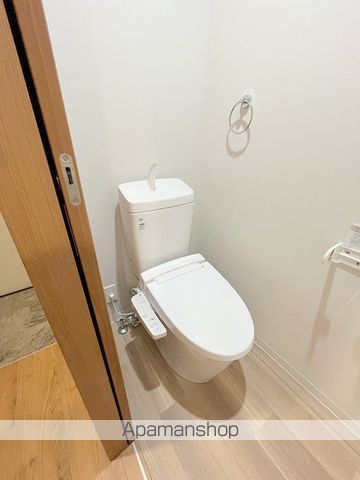 南海本線 石津川駅 徒歩2分 3階建 築2年のトイレ写真