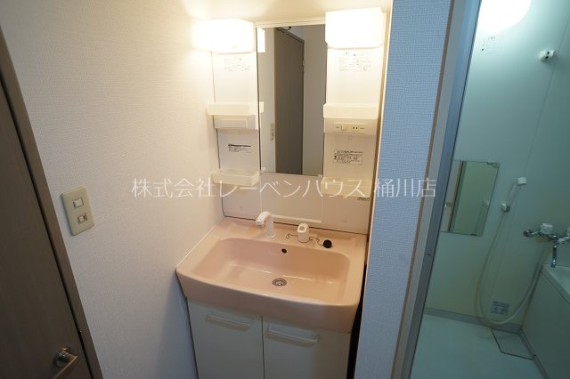洗面設備　レーベンハウス桶川店へ　048-787-5511