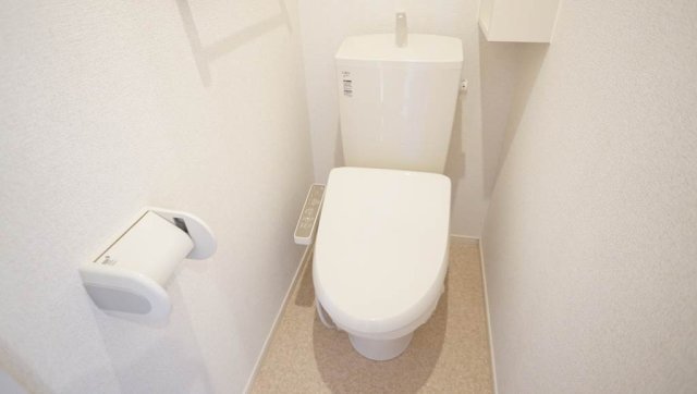 トイレ　お写真多数ご用意しております！お問い合わせお待ちしております