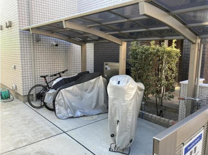 京王線 明大前駅 徒歩5分 4階建 築8年の外観写真