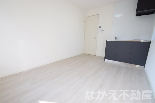 ＪＲ牟岐線 阿波富田駅 徒歩33分 2階建 築44年の居間写真