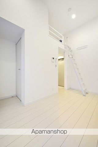 地下鉄名城線 志賀本通駅 徒歩4分 2階建 築11年の居間写真