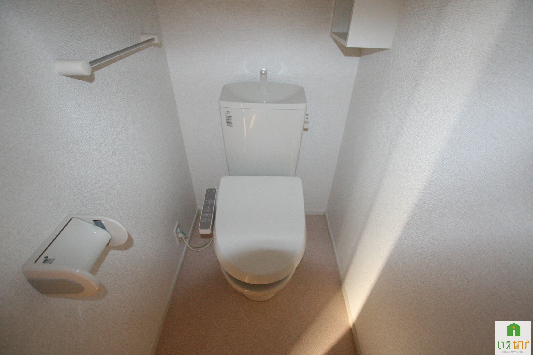 高松琴平電鉄志度線 春日川駅 徒歩10分 3階建 築10年のトイレ写真