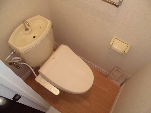 グリーンハイツ池田のトイレ写真