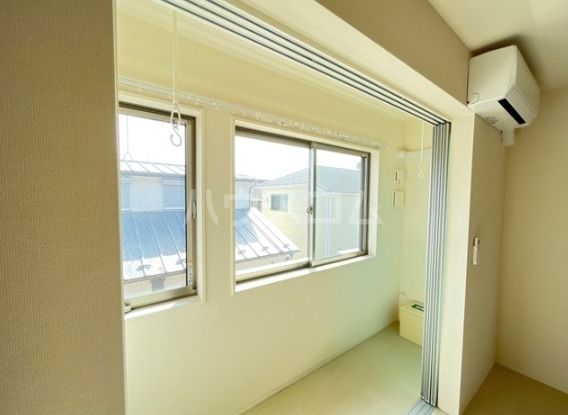 小田急江ノ島線 善行駅 徒歩36分 2階建 築8年の内装写真