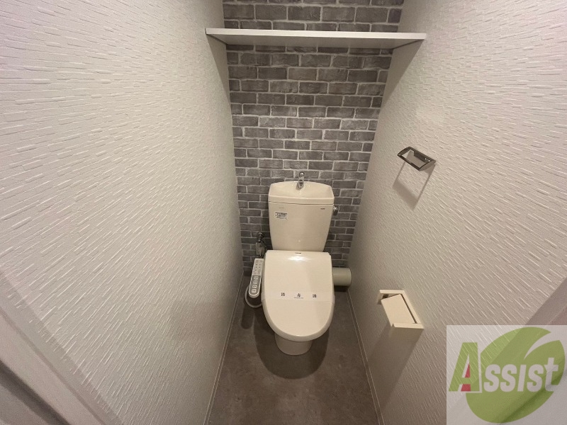 トイレ　こちらはトイレです。清潔感があり、安心して使用できます。