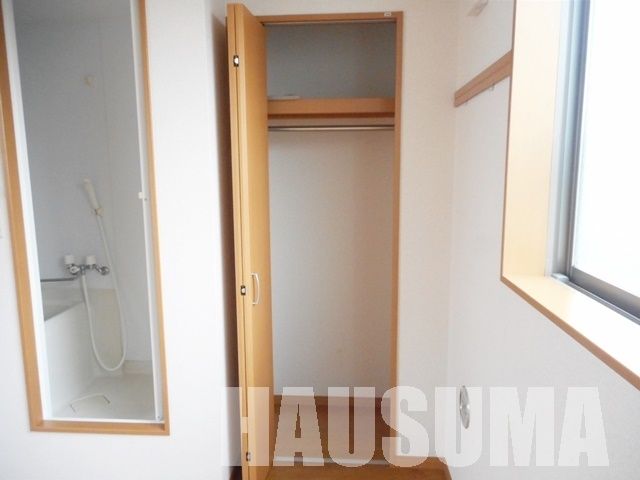 収納　収納※他号室参考写真です