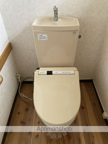 御殿山町白滝貸家のトイレ写真