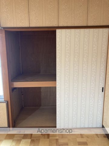 御殿山町白滝貸家の内装写真
