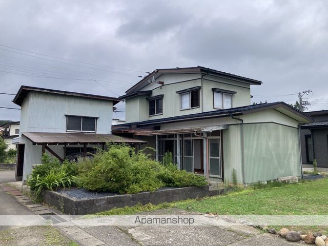 御殿山町白滝貸家
