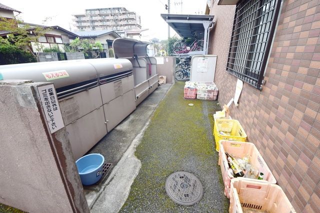 その他共有部分　☆ゴミ置き場です☆