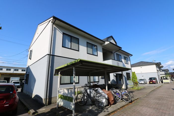 あいの風とやま鉄道 高岡駅 徒歩20分 築33年