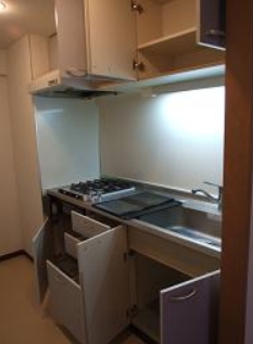 キッチン　別部屋参考のお写真です♪