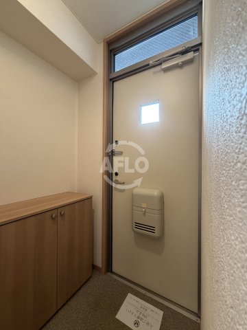玄関　ラフィネ姫島　玄関