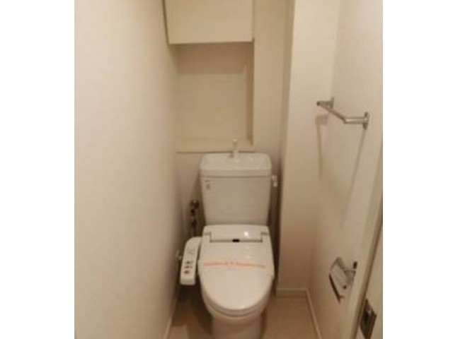 トイレ　落ち着いたトイレです