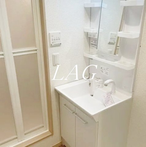 洗面設備　洗面台です。（同仕様です）