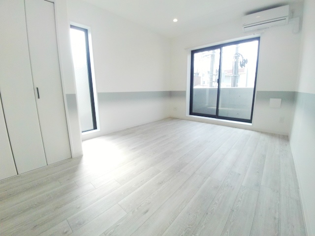 その他部屋・スペース　８．３帖の洋室