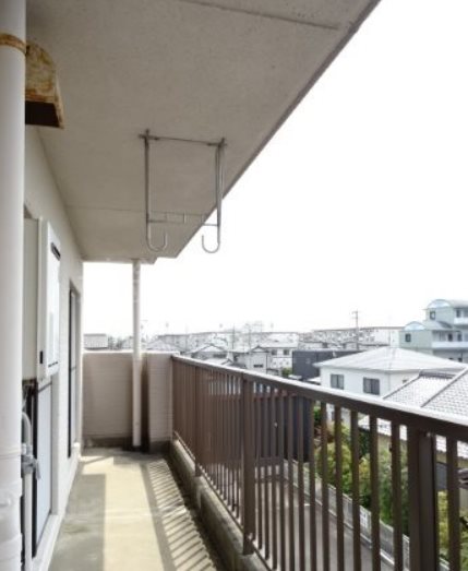 バルコニー　現況優先