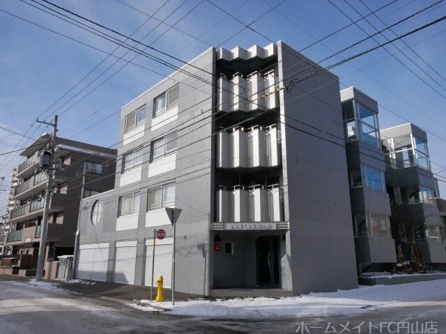 ラスタ宮の森の建物外観