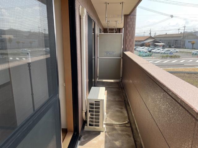 バルコニー　ベランダ