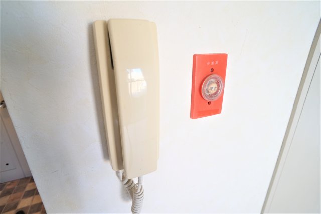 セキュリティ　インターホンで急な来客でも安心ですね