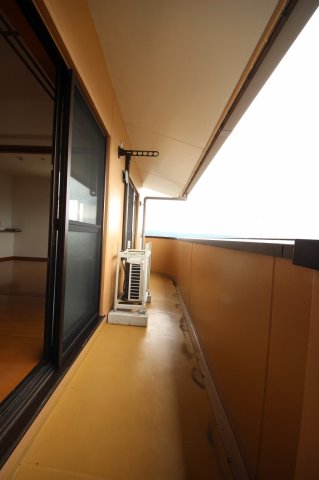 バルコニー　落ち着いた時間を過ごせるバルコニーです