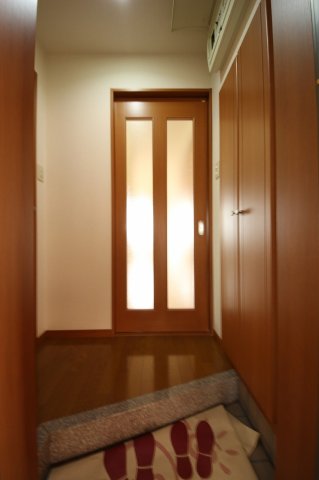 玄関　シンプルで使いやすい玄関です