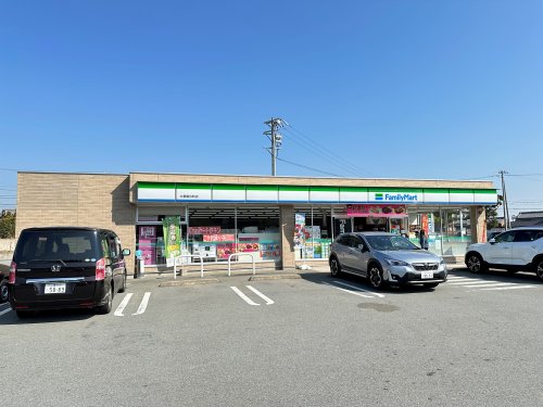 コンビニ　ファミリーマート大里睦合店（コンビニ）まで427m