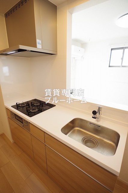 キッチン　3口コンロのシステムキッチンです！