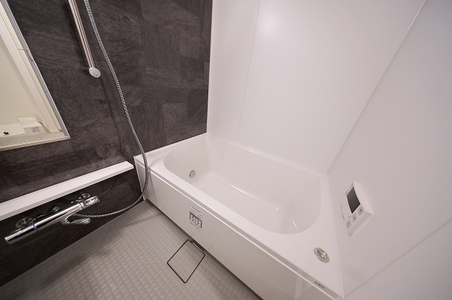 バス・シャワールーム　バス※別部屋参考写真