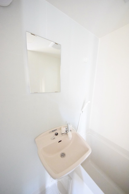 洗面設備　～顔を洗って元気出発～