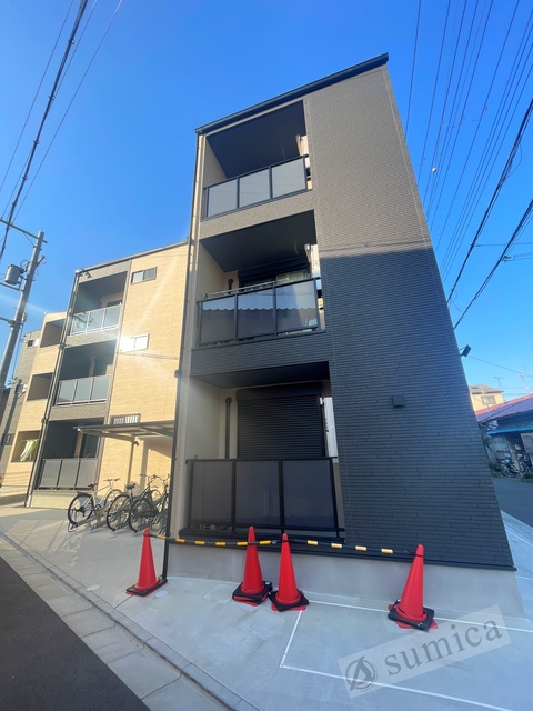 建物外観　スタイリッシュな建物です＾＾