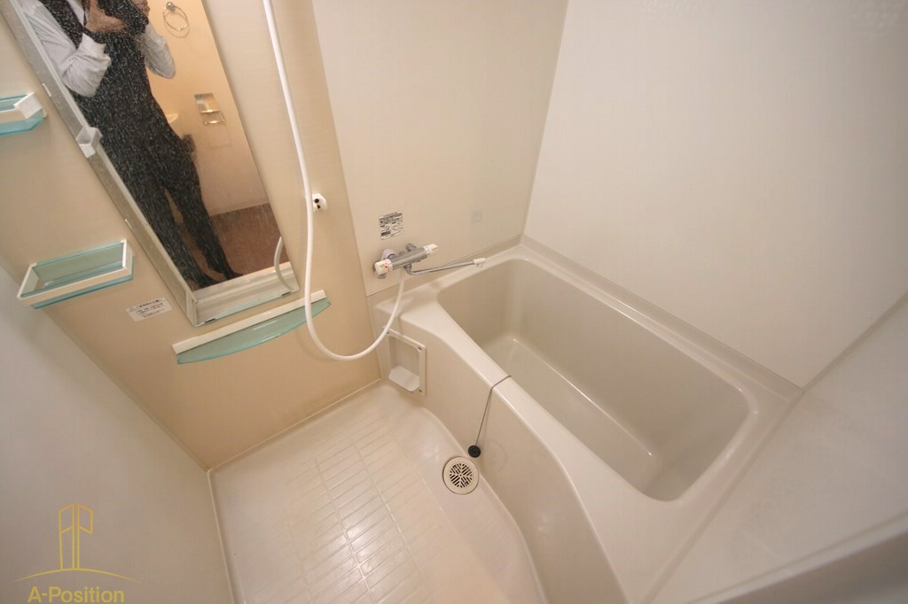 バス・シャワールーム　AFFLUENCE難波