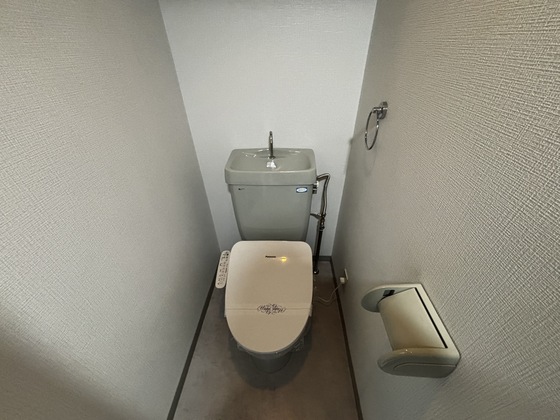 トイレ　※他部屋のお写真になります