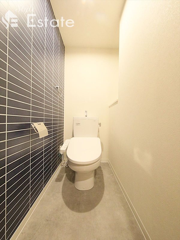 トイレ　同仕様内装