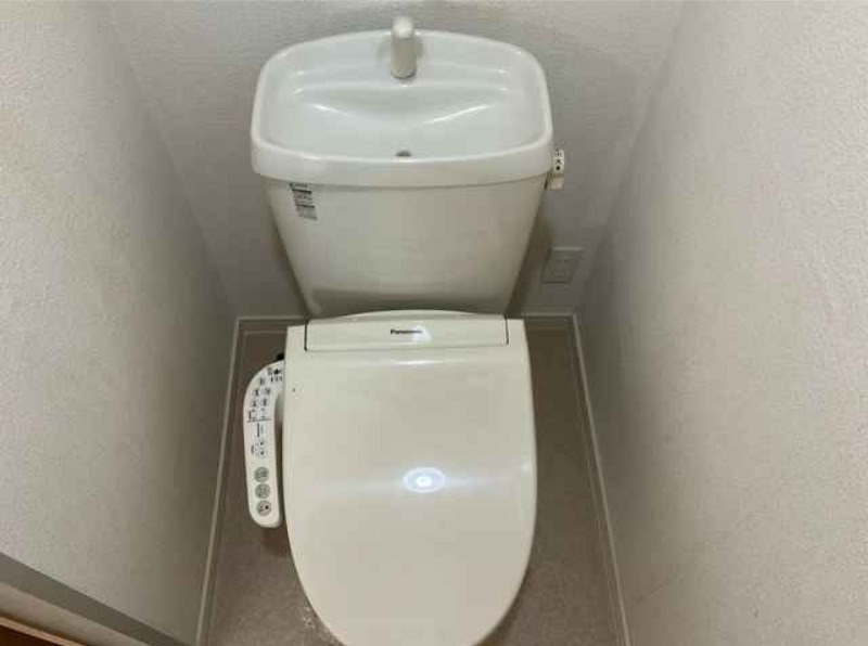 トイレ　図面と現状に相違がある場合には現状を優先