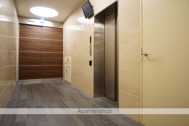 ロビー　ロビー