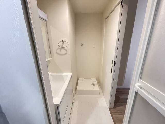 その他部屋・スペース　洗濯機置場