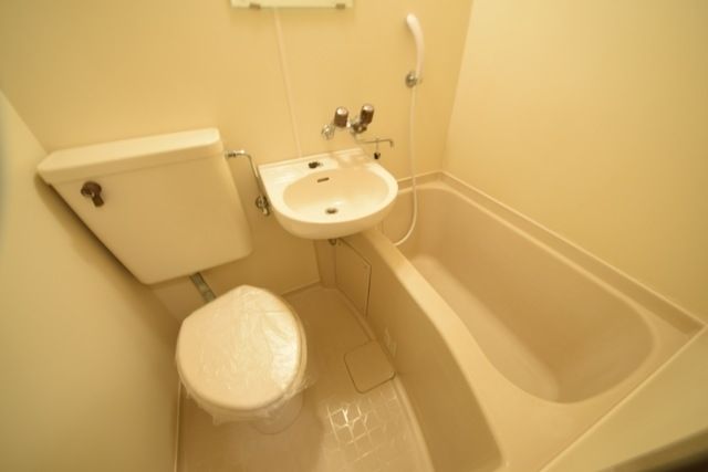 バス・シャワールーム　★お部屋探しは株式会社タウンハウジング東京まで★