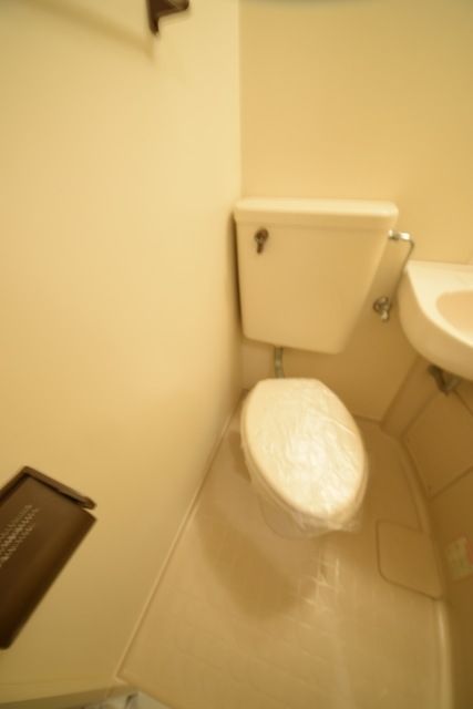 トイレ　★お部屋探しは株式会社タウンハウジング東京まで★