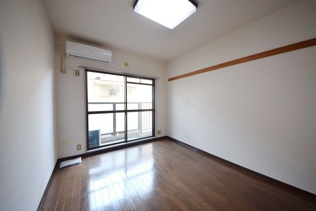 居室・リビング　★お部屋探しは株式会社タウンハウジング東京まで★