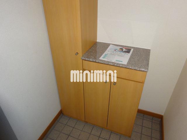 その他設備　容量豊富な下駄箱完備！