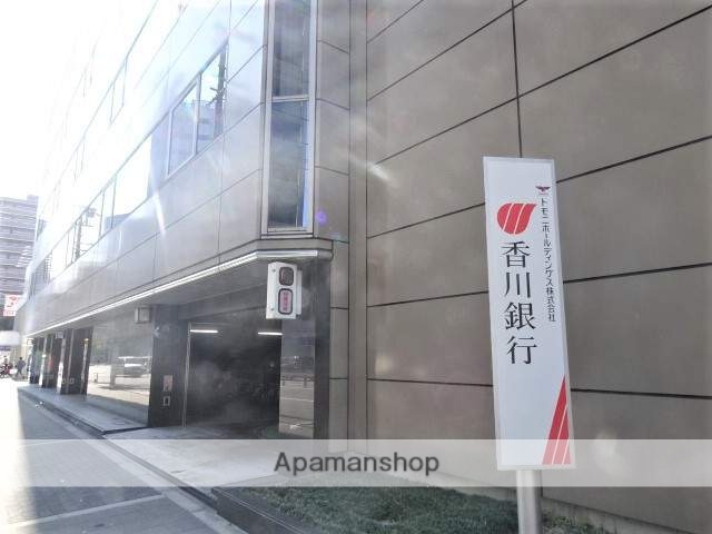 銀行　（株）香川銀行／大阪北支店（銀行）まで208m